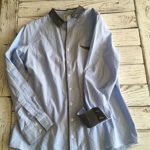 🔴 👠🌺 Button down dress shirt 👠🌺